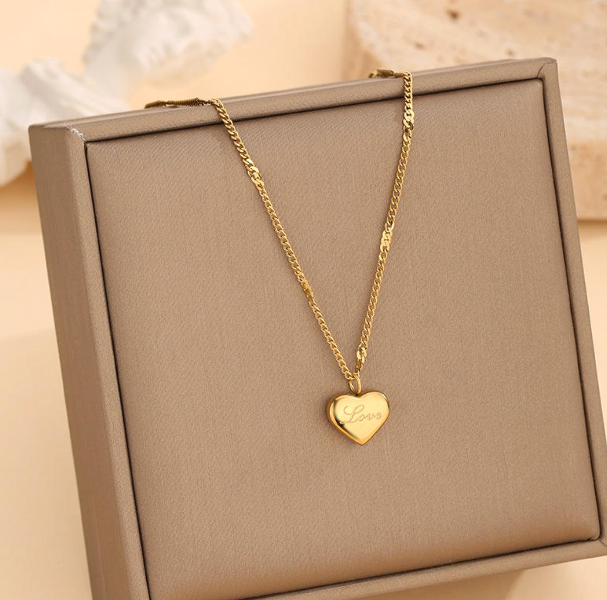 Waterproof 18K Gold-Plated Fashion Jewelry